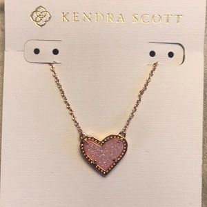 Kendra Scott Ari Heart pink drusy necklace